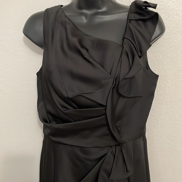 Maxandcleo Black Ruffle Side Dress w/ slit front - Picture 2 of 9